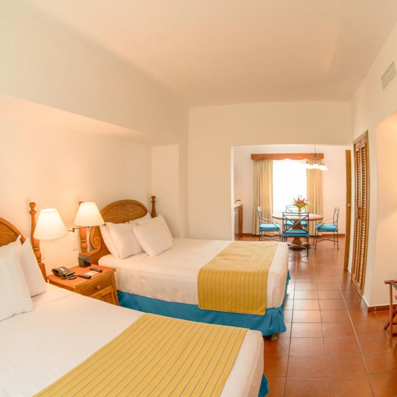 פוארטו באריוס Amatique Bay Hotel מראה חיצוני תמונה